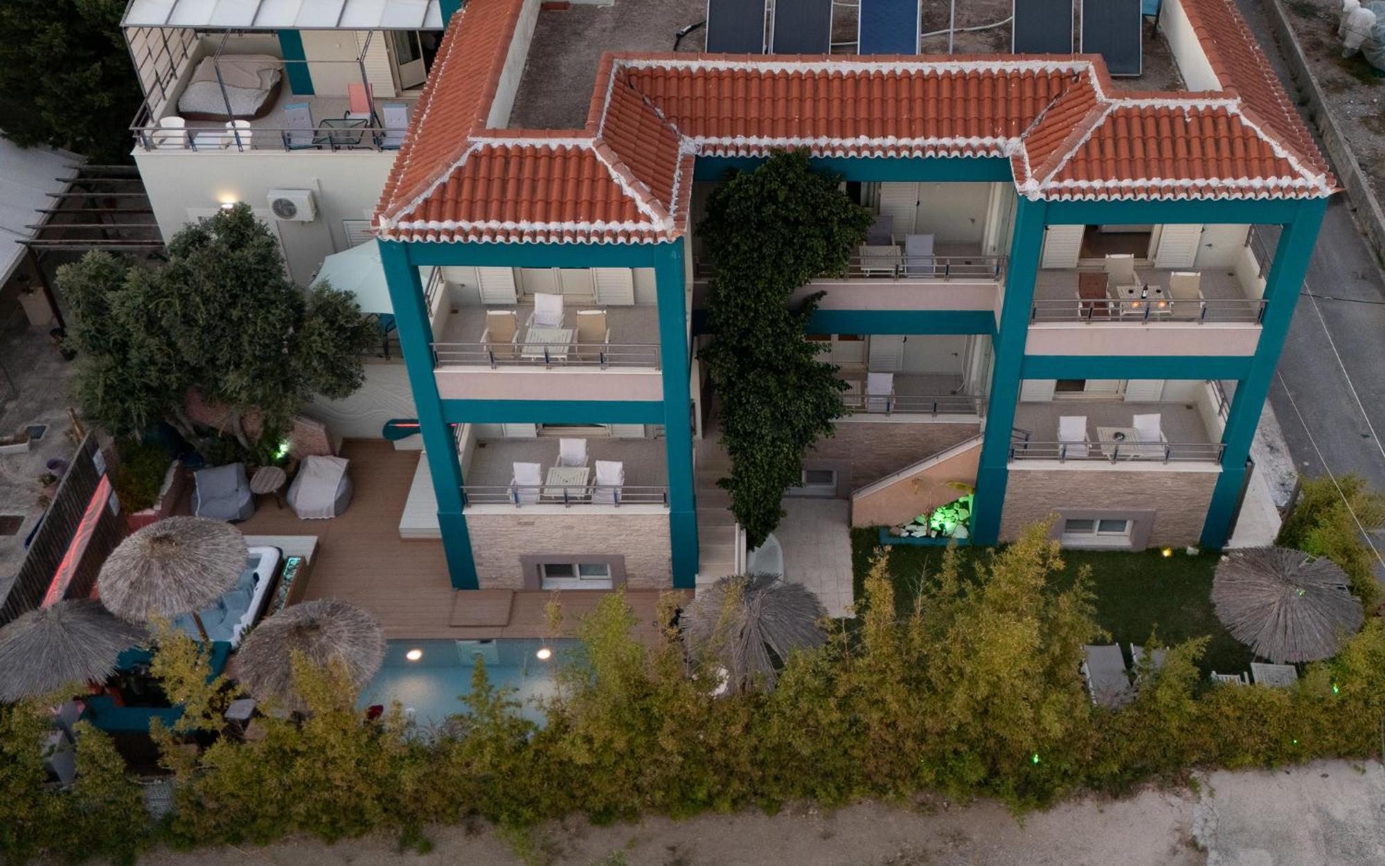 Sun George Aparthotel Finikounta Exterior photo