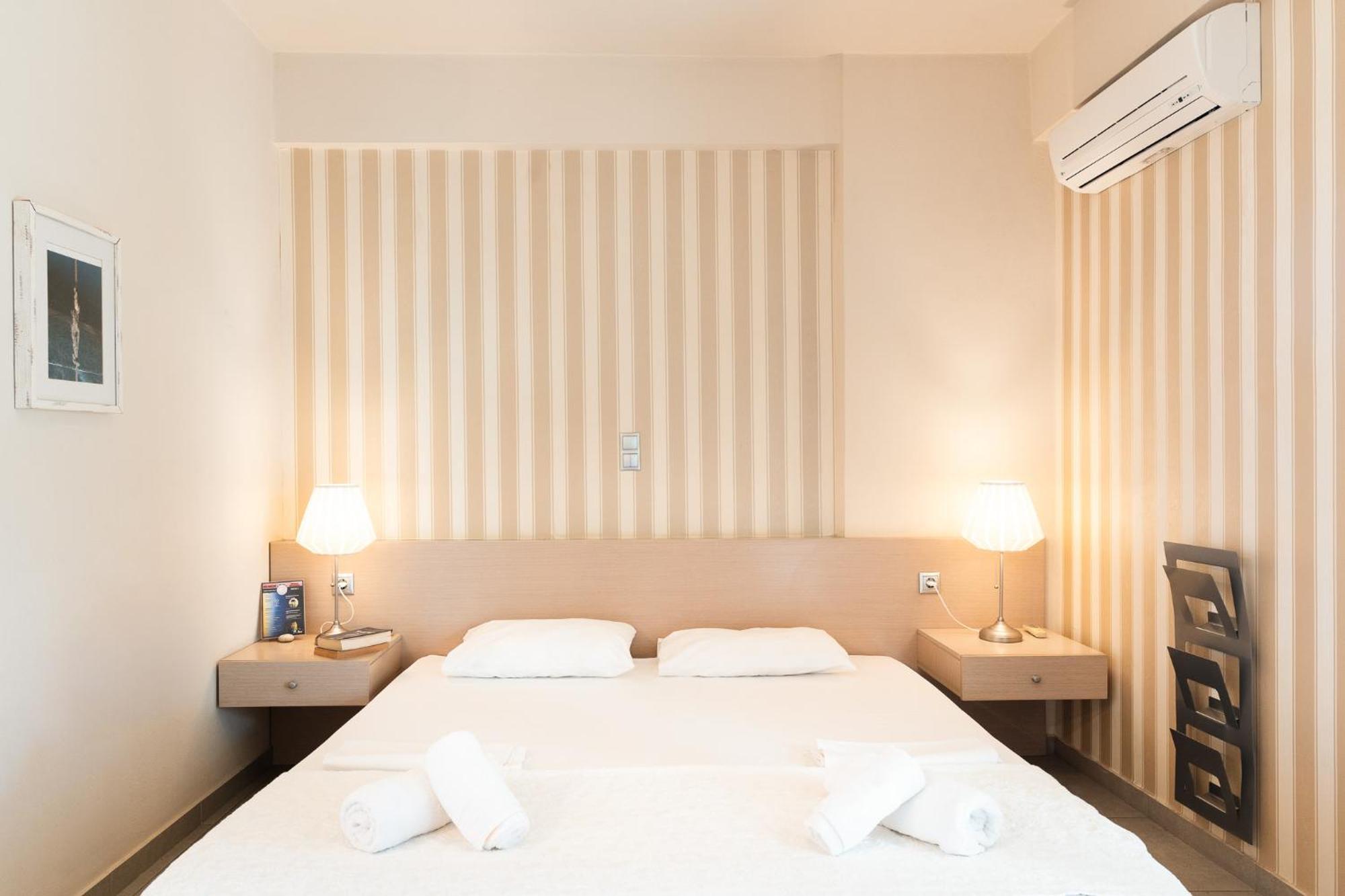 Sun George Aparthotel Finikounta Exterior photo